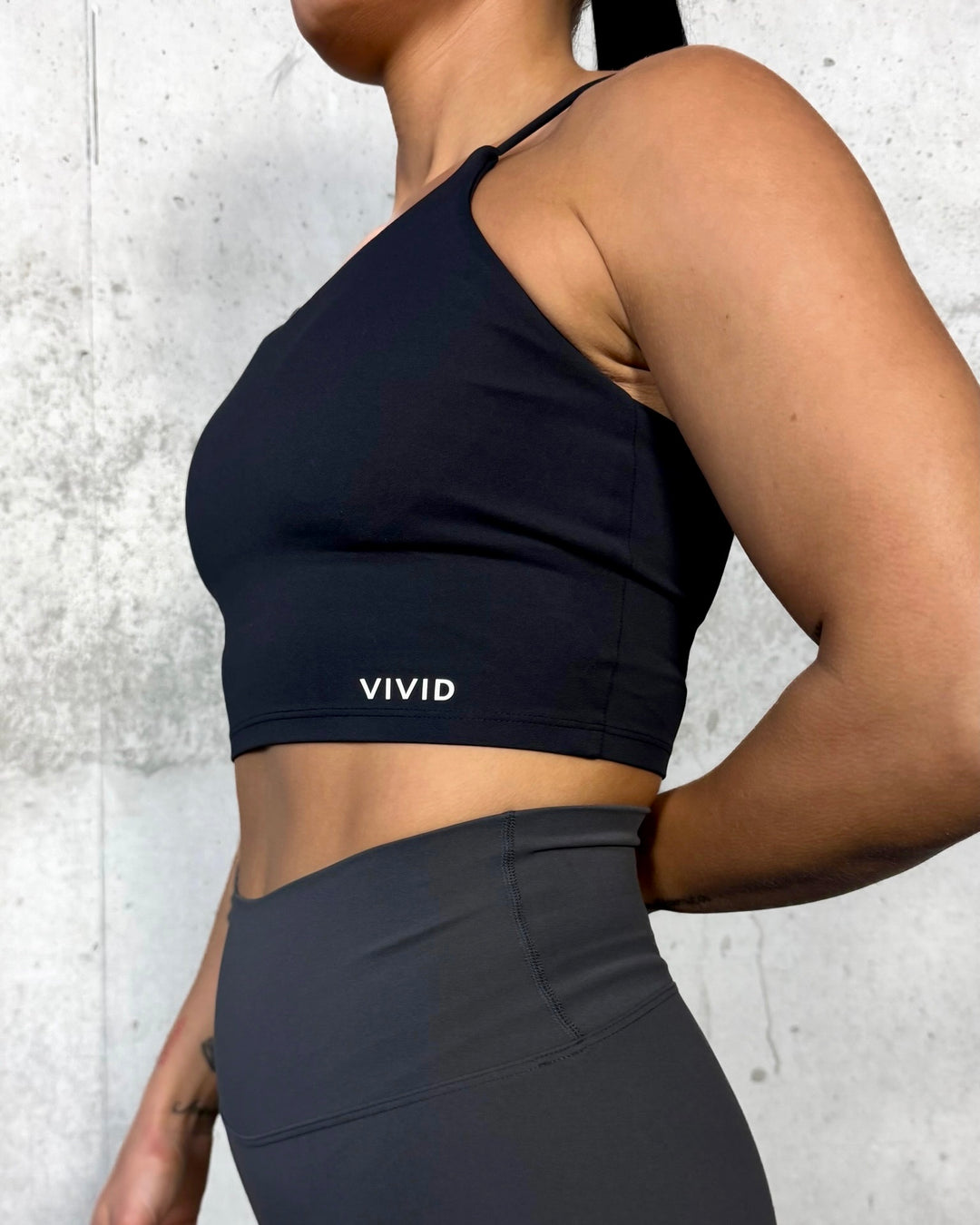 Motion Minimalistic Top (Black)