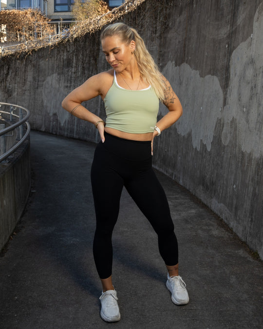 Contour 2-in-1 Top (Pastel Green)