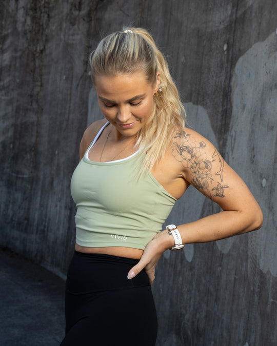 Contour 2-in-1 Top (Pastel Green)