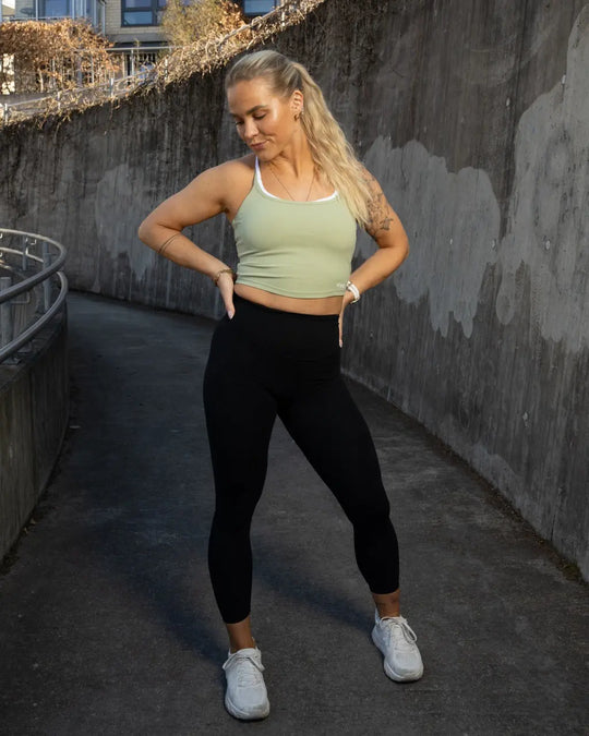 Performance Leggings 2.0 (Black) Vivid Performance
