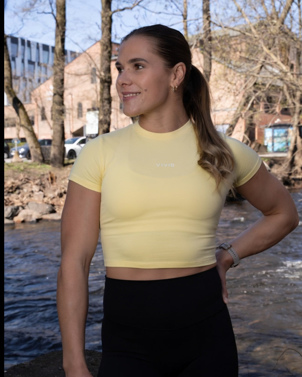 Sculpt Short Sleeve Tee Lmt Edt (Pastel Yellow)