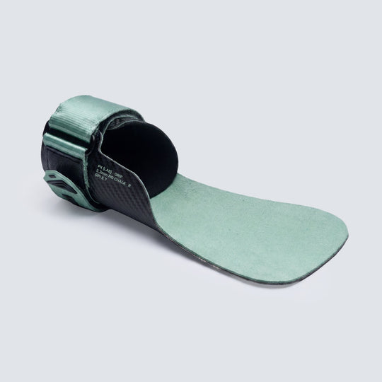 Picsil Hawk Grips + Wristbands (Moonless)